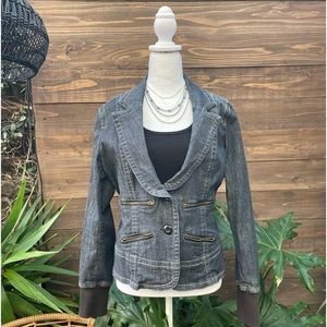 Women’s denim collared converse button up jacket